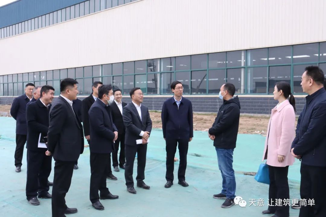 區(qū)委副書記、區(qū)長王營召開天意機(jī)械大宗固廢智能裝備研發(fā)生產(chǎn)項目現(xiàn)場推進(jìn)會